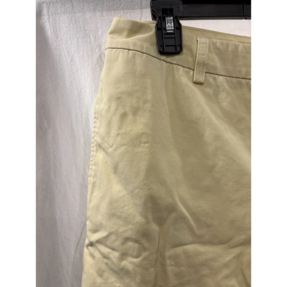 Vineyard Vines Men's Shorts Size 36 Yellow Flat Front Chino Casual Preppy Whale